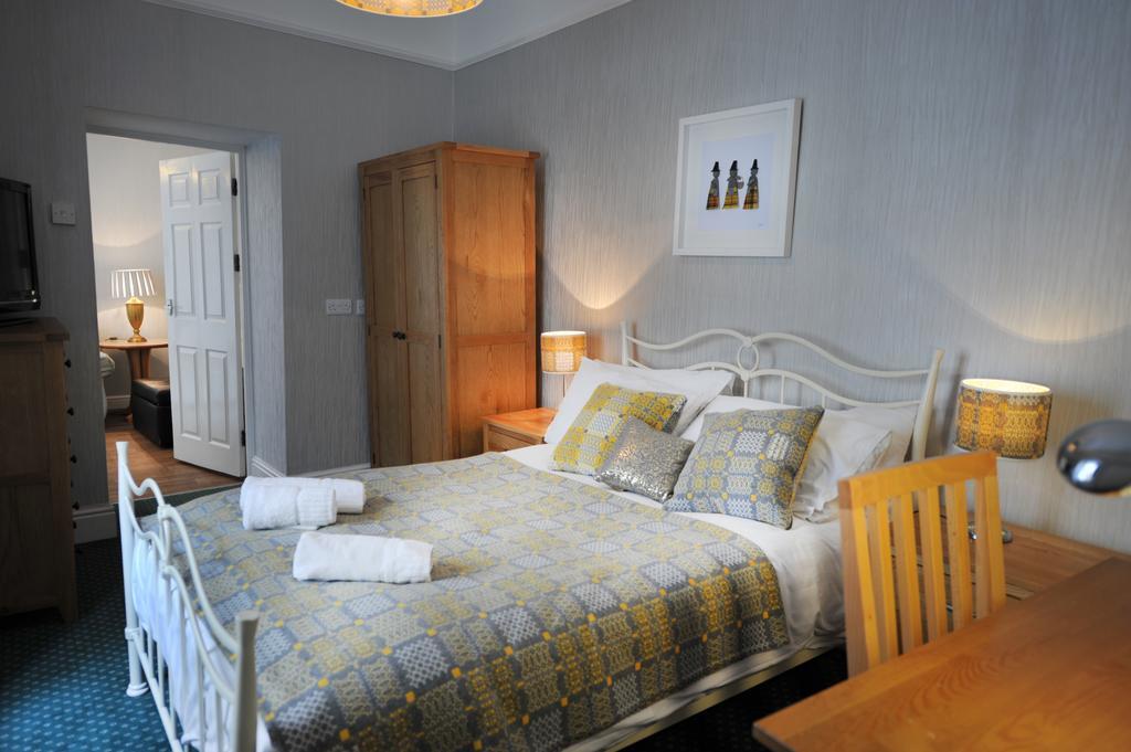 Gwesty'R Marine Hotel & Spa Aberystwyth Exterior photo